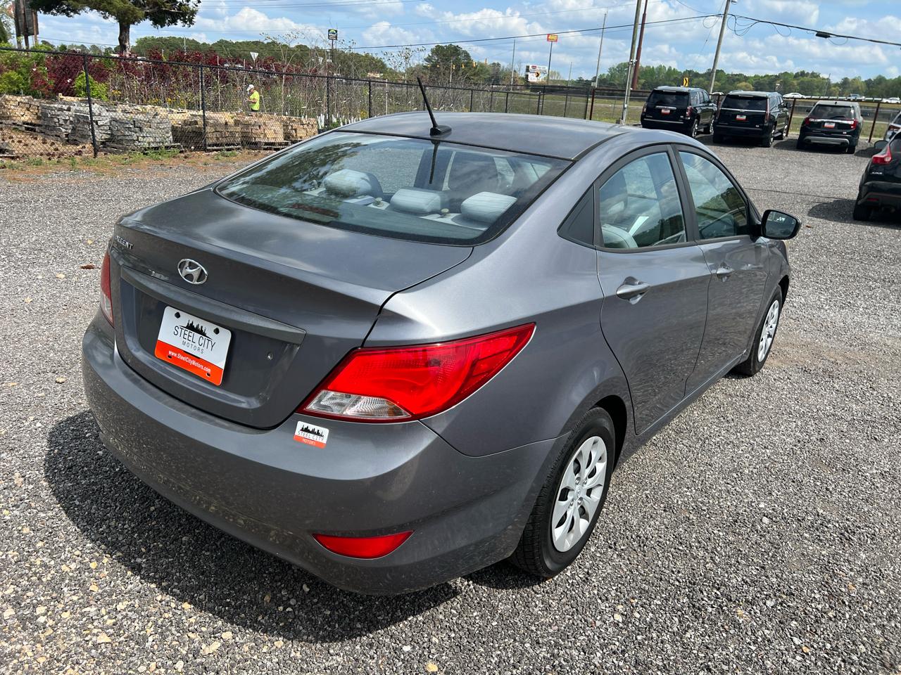 Hyundai Accent  2016