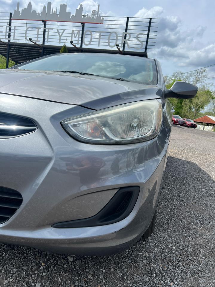 Hyundai Accent  2016