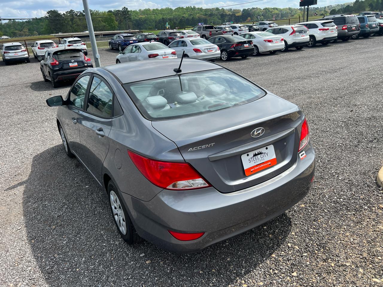 Hyundai Accent  2016
