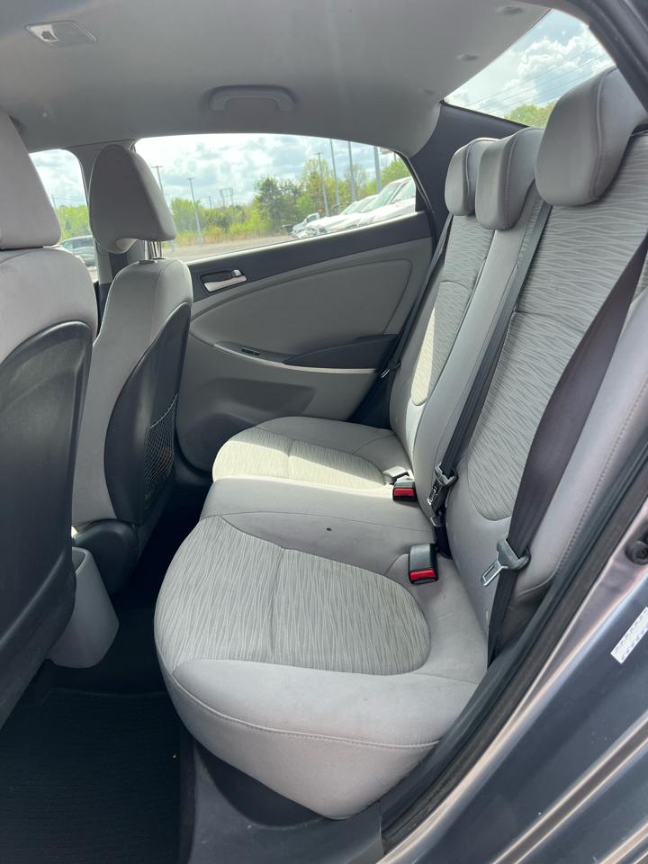 Hyundai Accent  2016