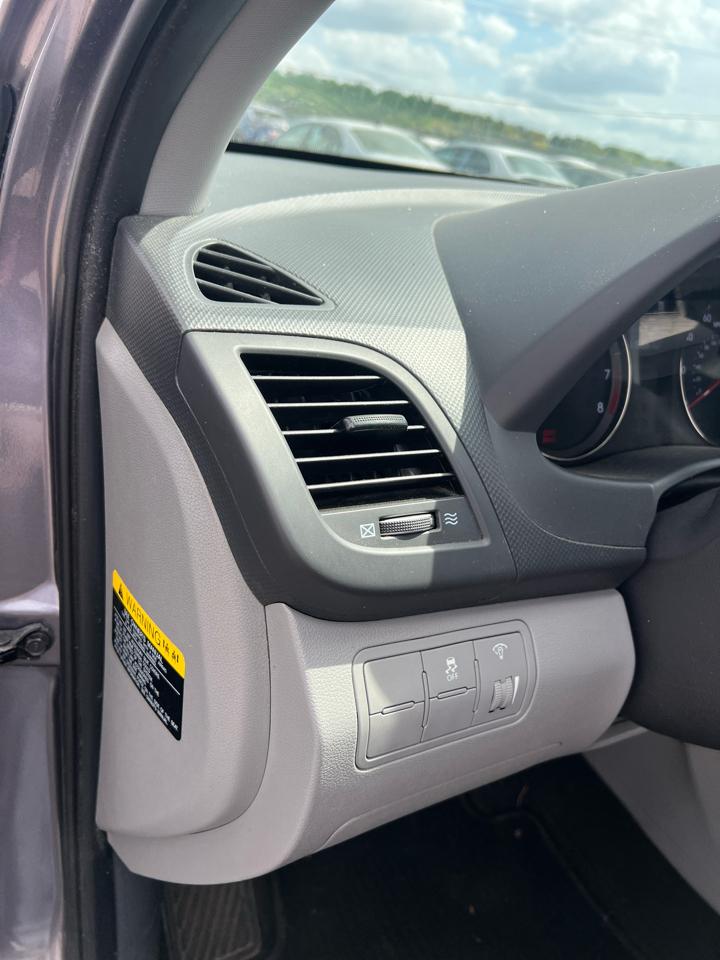 Hyundai Accent  2016