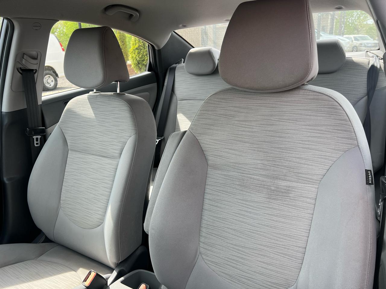 Hyundai Accent  2016