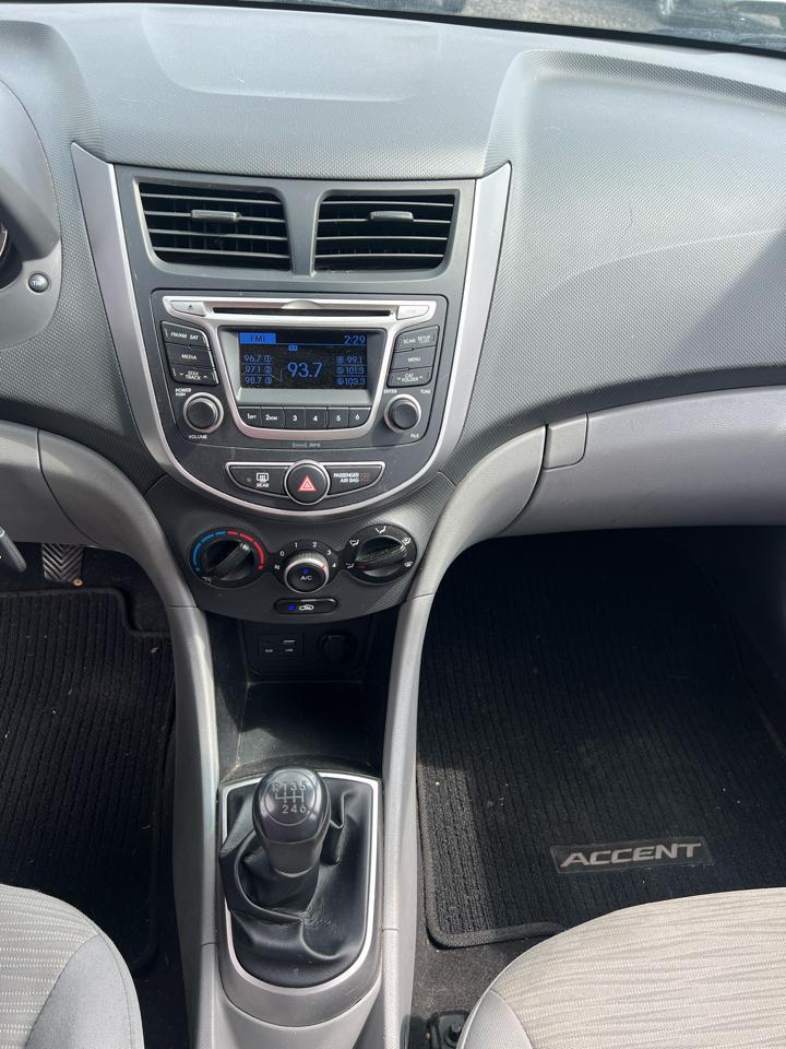 Hyundai Accent  2016