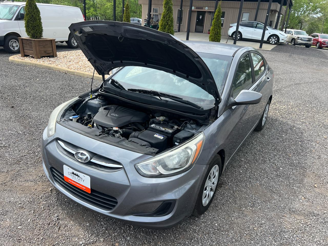 Hyundai Accent  2016