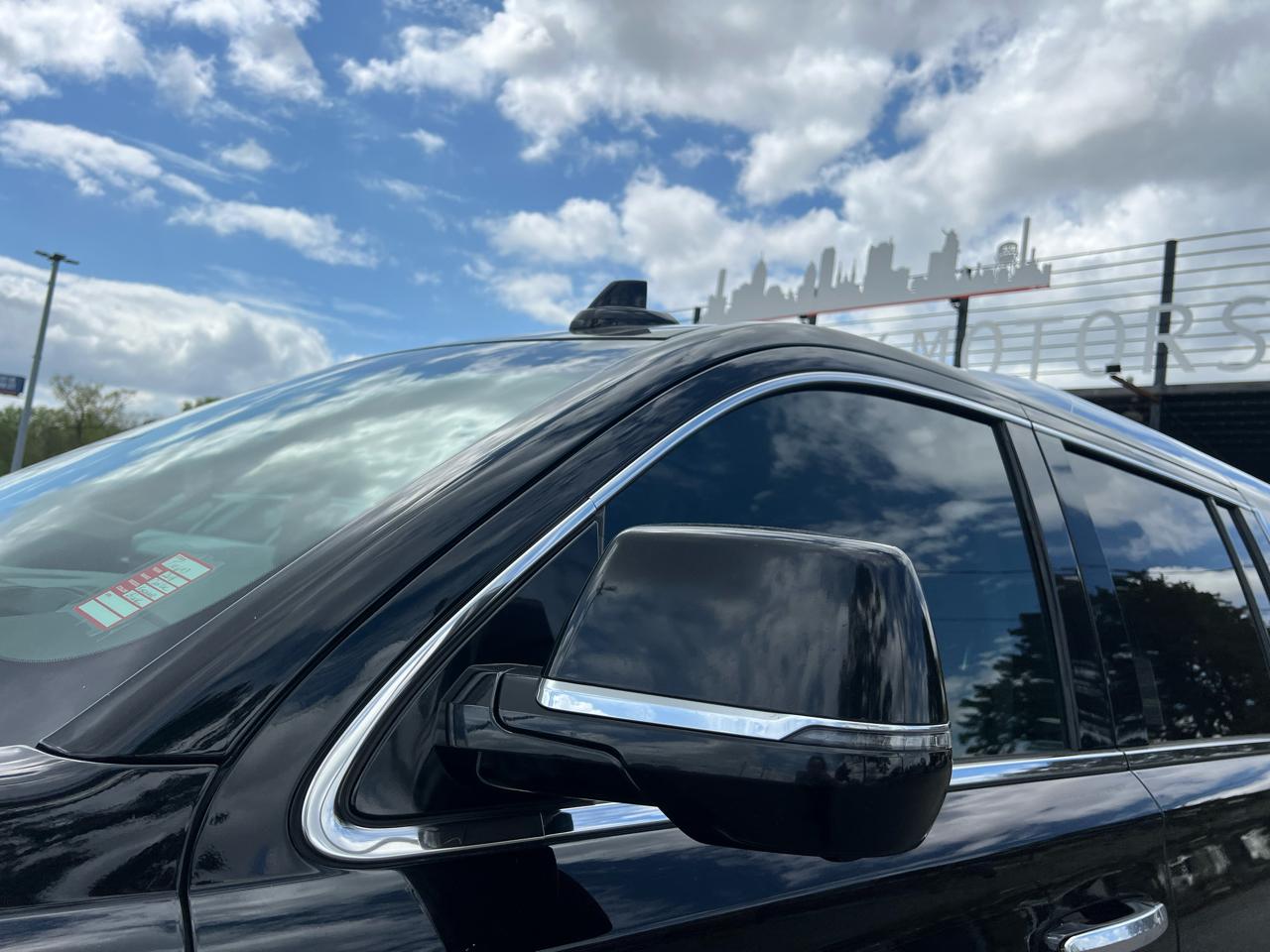 Cadillac Escalade  2018