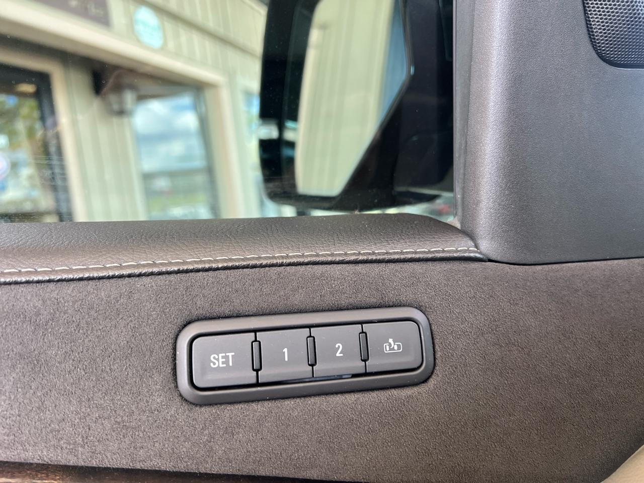 Cadillac Escalade  2018