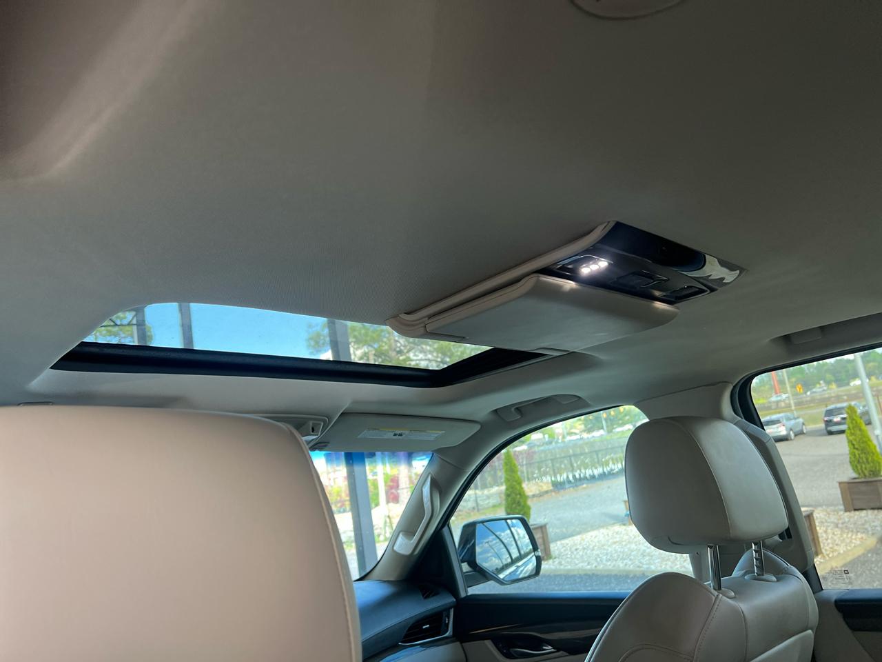 Cadillac Escalade  2018