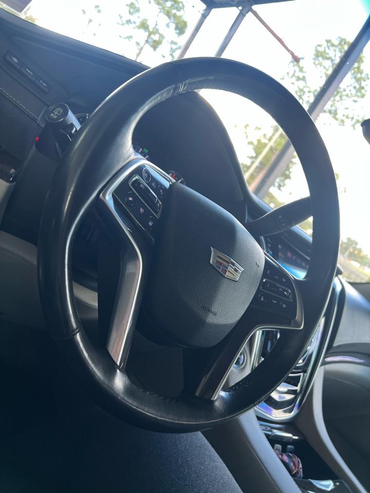 Cadillac Escalade  2018