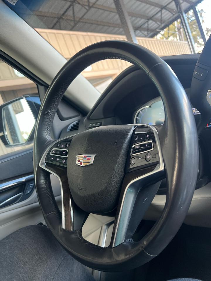 Cadillac Escalade  2018