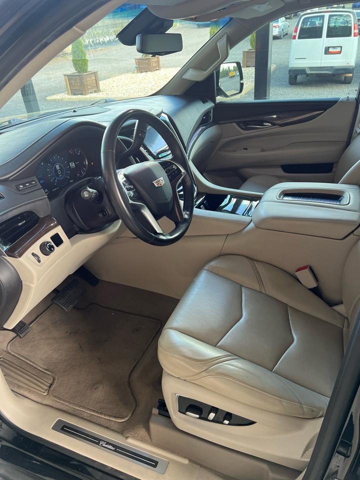 Cadillac Escalade  2018