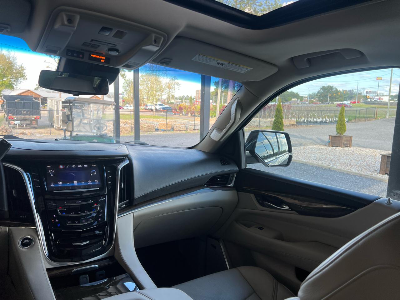 Cadillac Escalade  2018