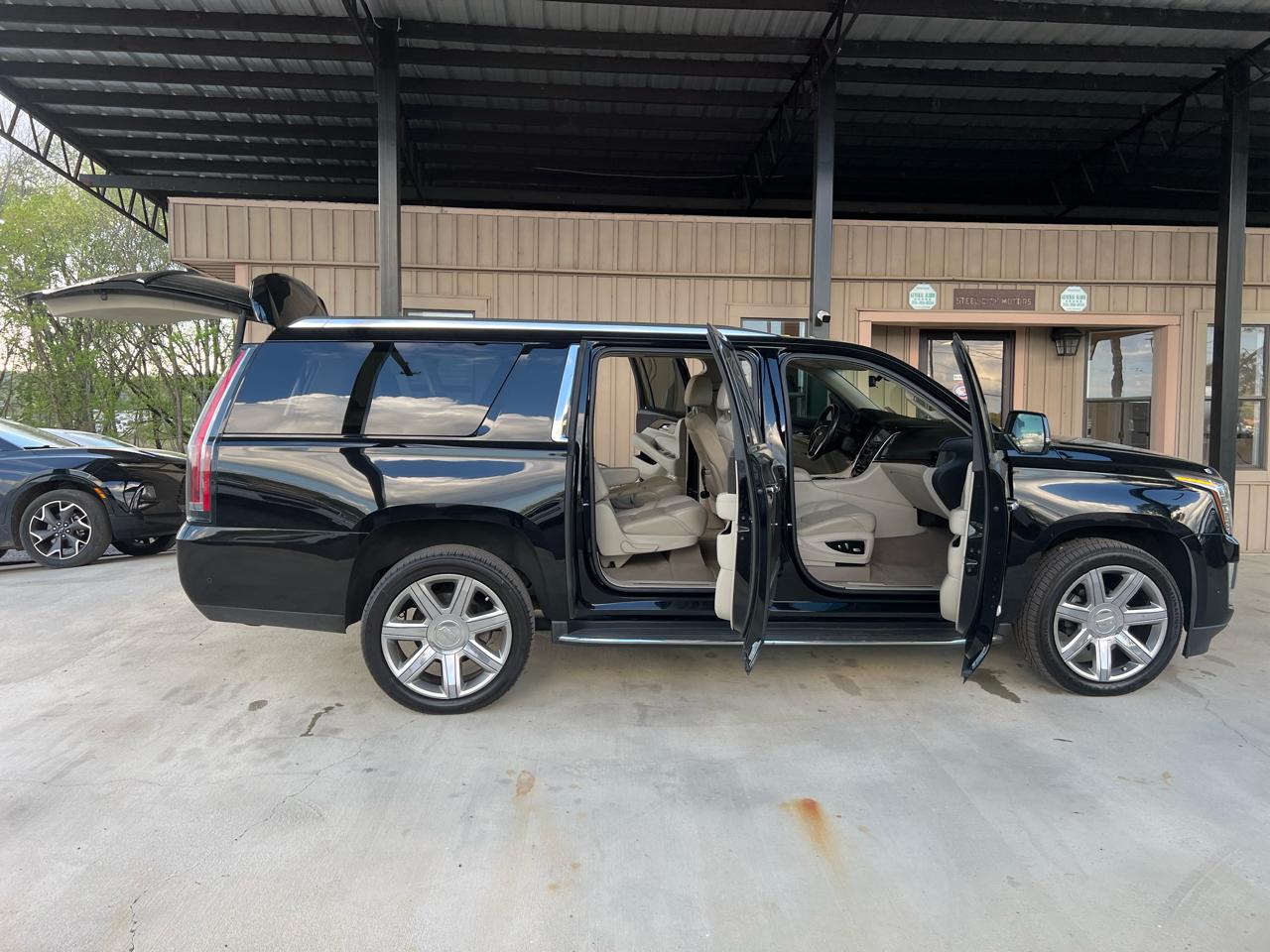 Cadillac Escalade  2018
