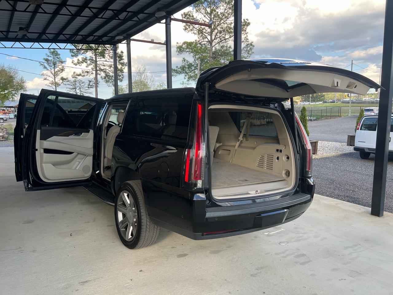 Cadillac Escalade  2018