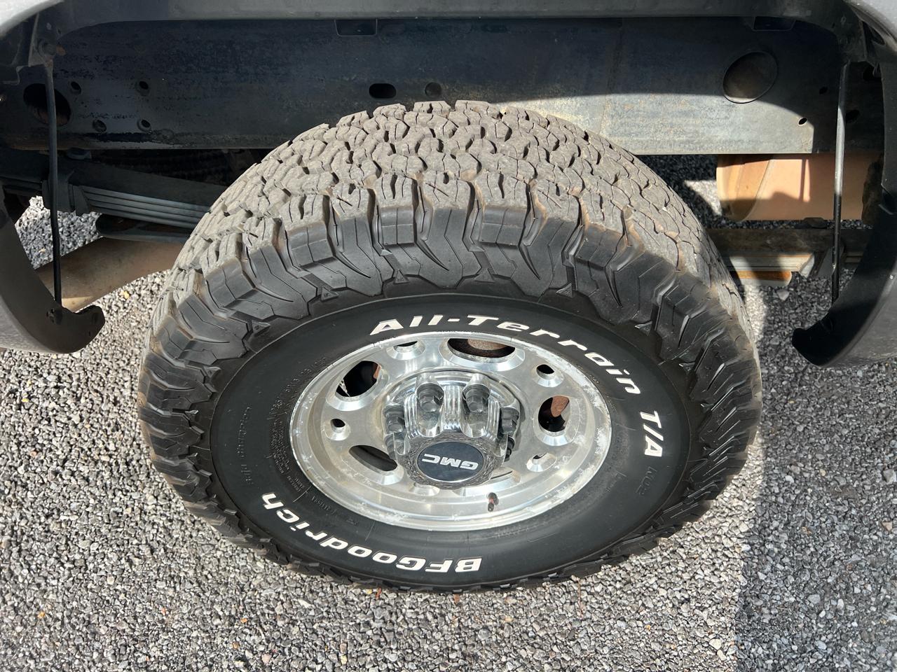 GMC Sierra Classic 2500HD  2007