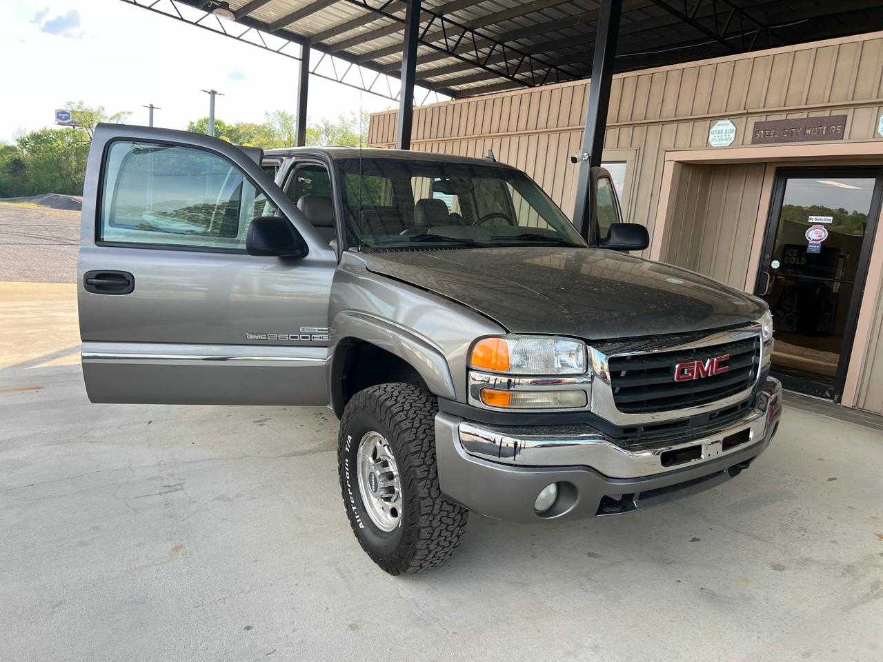 GMC Sierra Classic 2500HD  2007