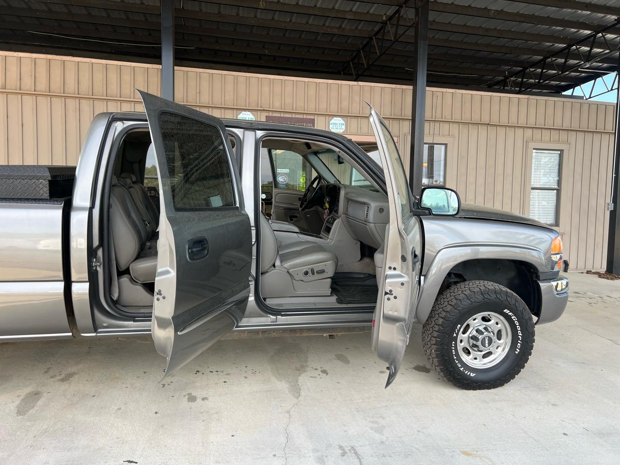 GMC Sierra Classic 2500HD  2007