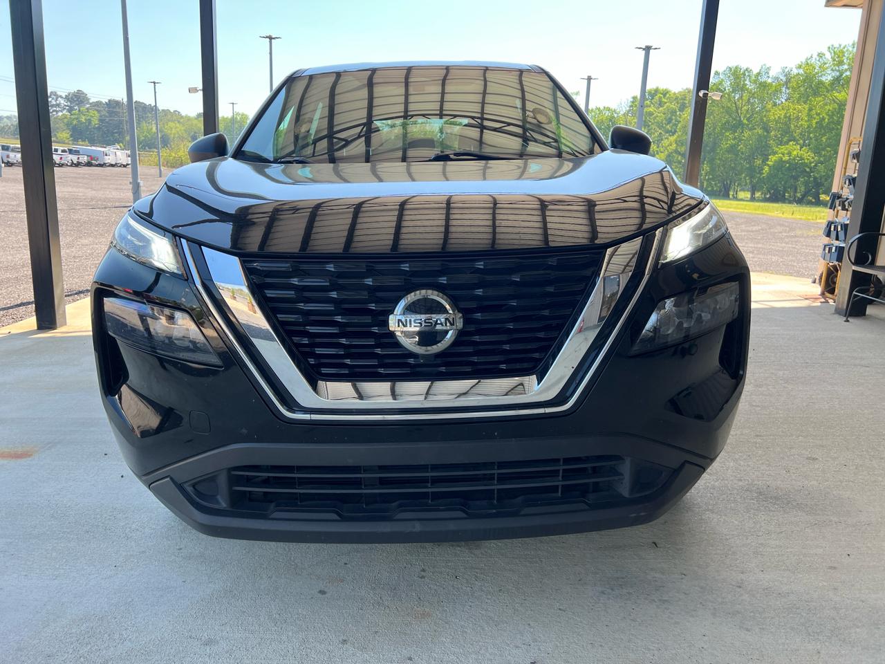 Nissan Rogue  2021