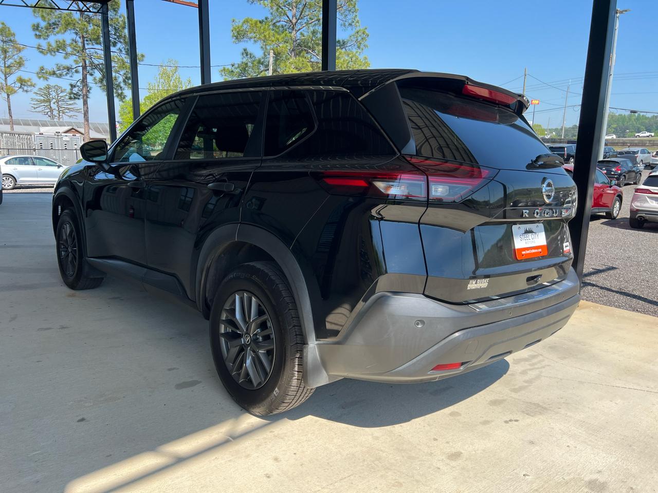 Nissan Rogue  2021