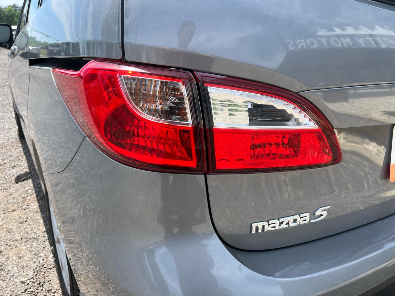 Mazda MAZDA5  2012