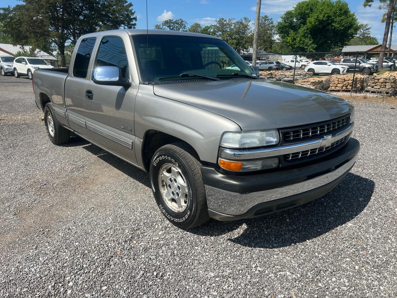 Chevrolet Silverado 1500  2001