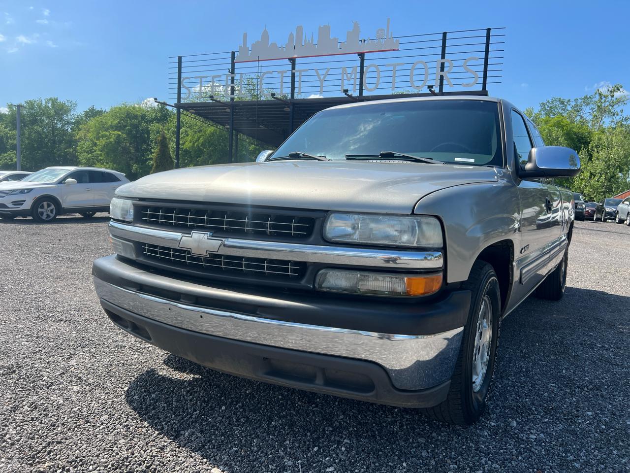 Chevrolet Silverado 1500  2001