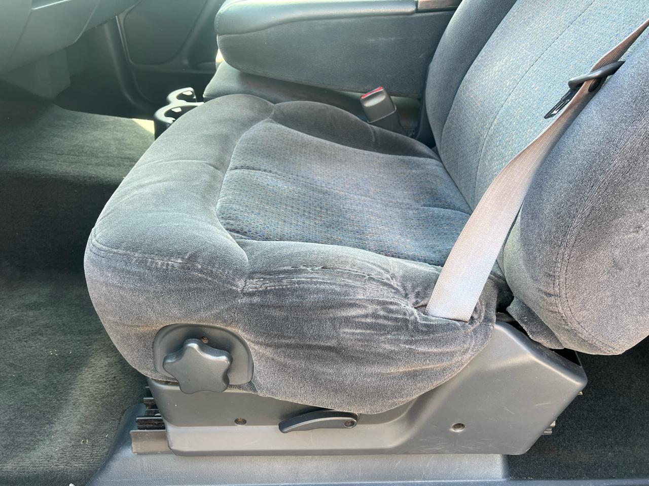 Chevrolet Silverado 1500  2001