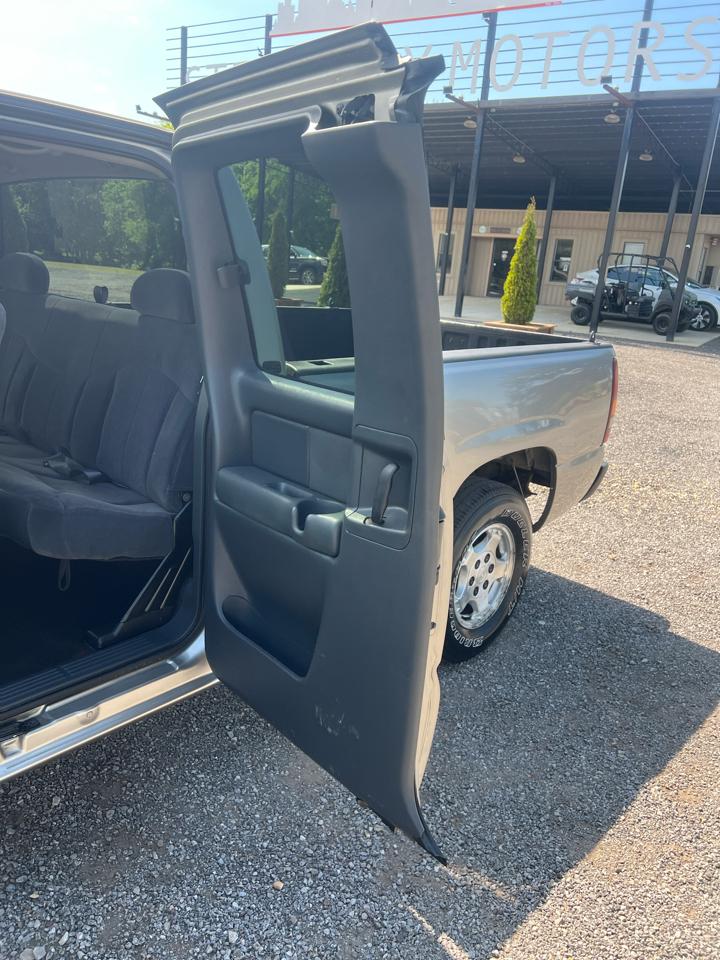 Chevrolet Silverado 1500  2001
