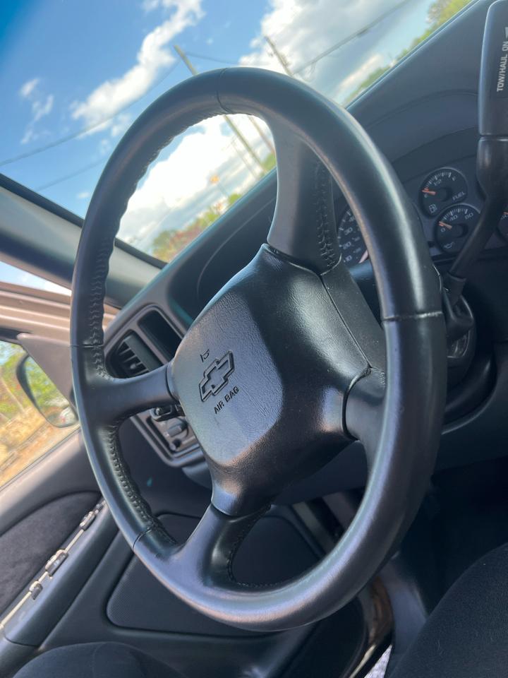 Chevrolet Silverado 1500  2001