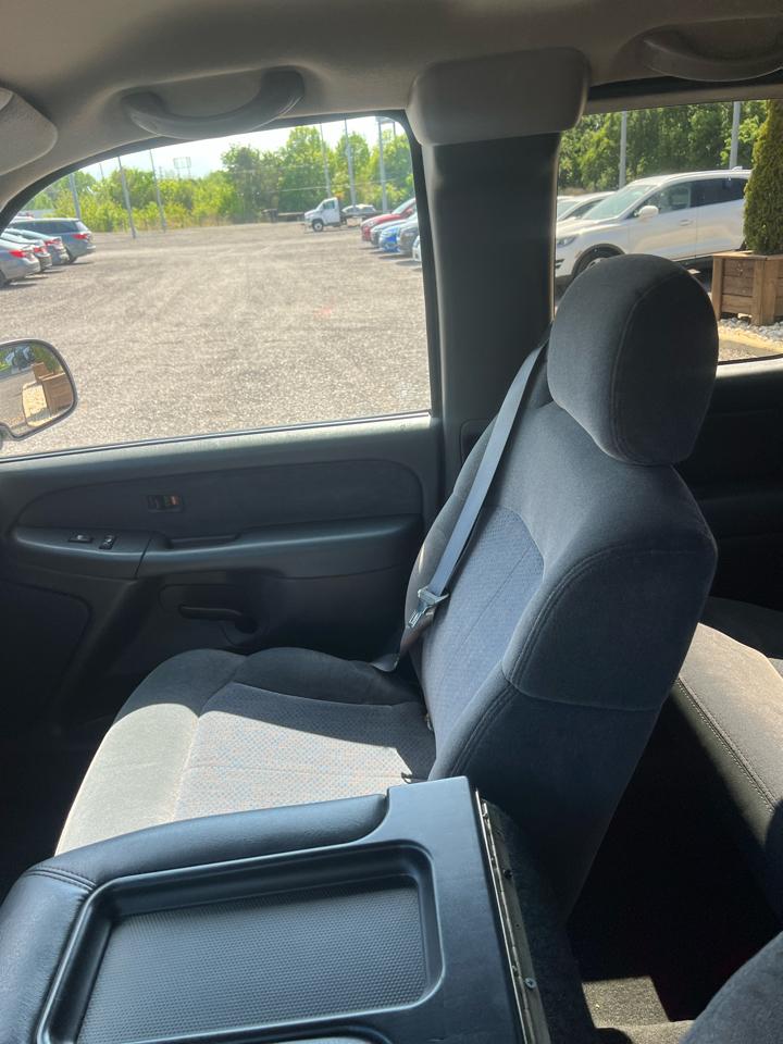 Chevrolet Silverado 1500  2001