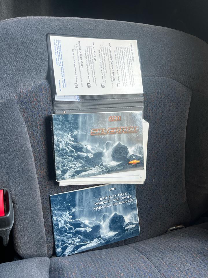 Chevrolet Silverado 1500  2001