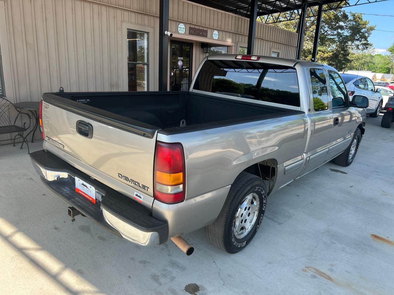 Chevrolet Silverado 1500  2001