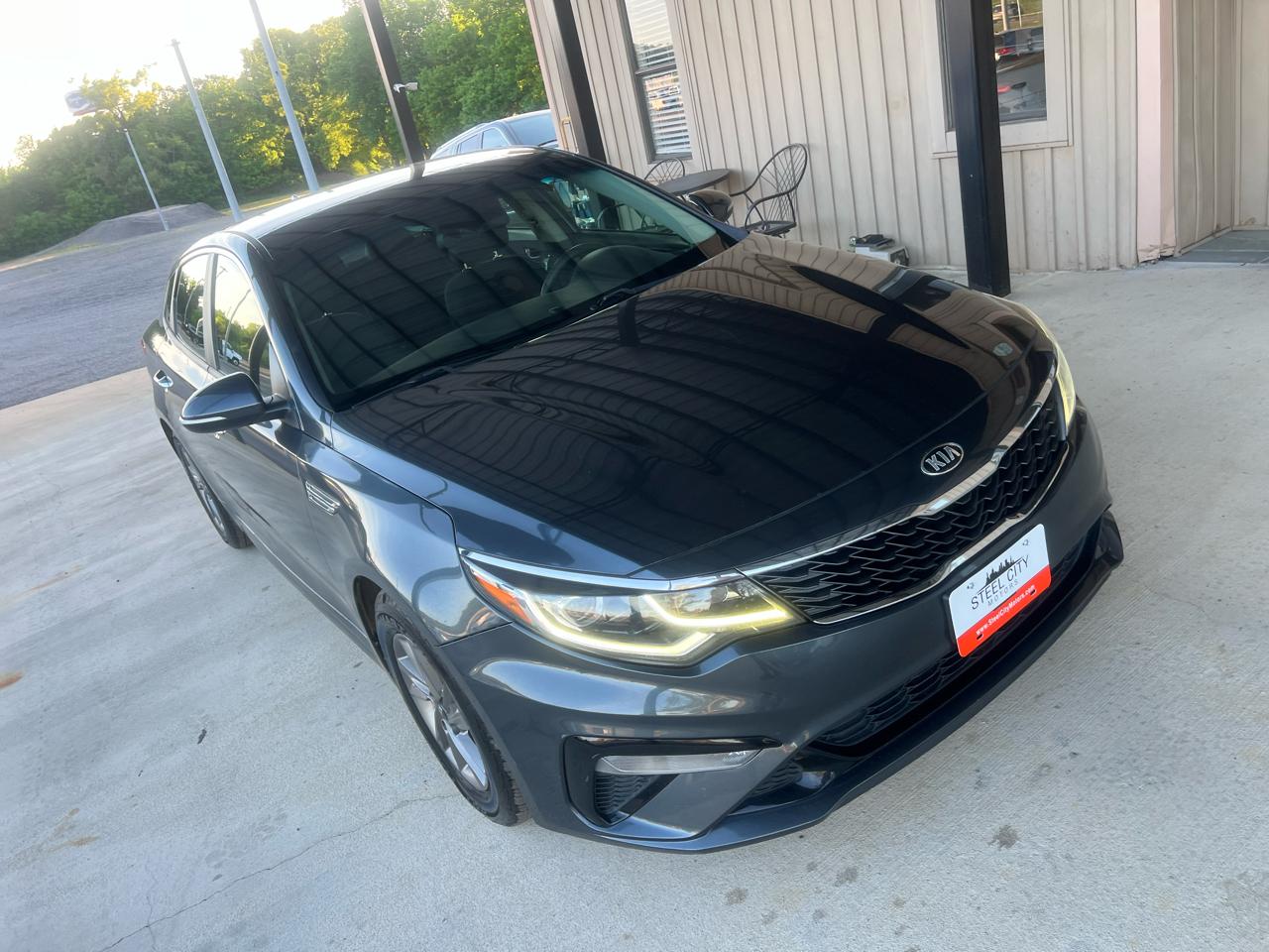 Kia Optima  2020