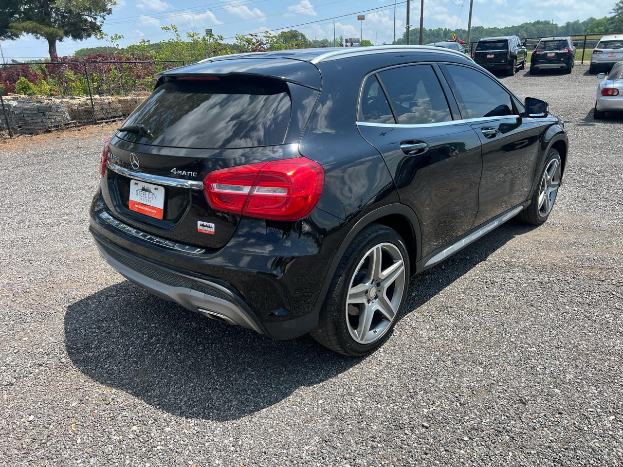 Mercedes-Benz GLA-Class  2015