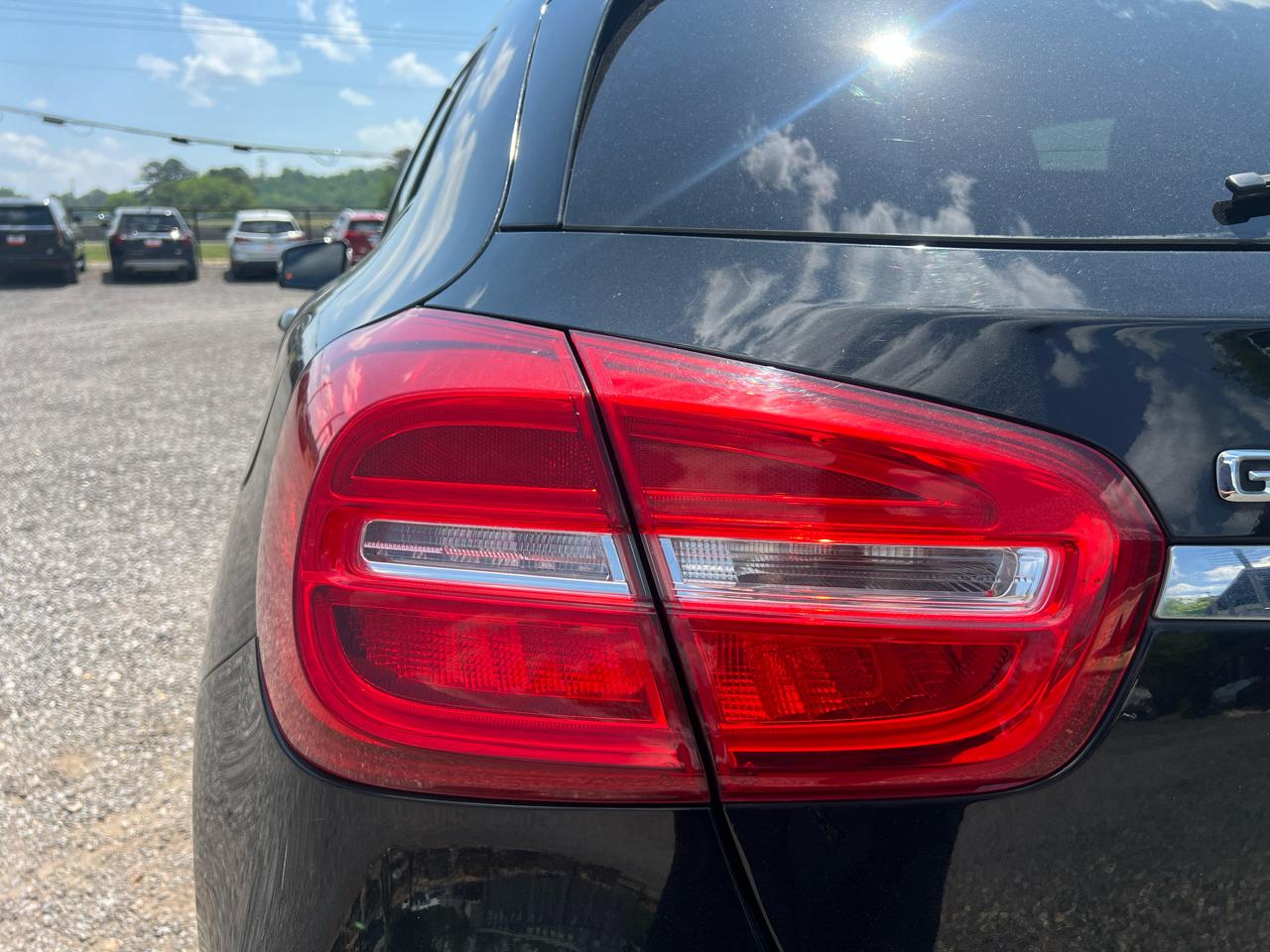 Mercedes-Benz GLA-Class  2015