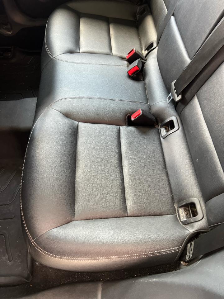 Mercedes-Benz GLA-Class  2015