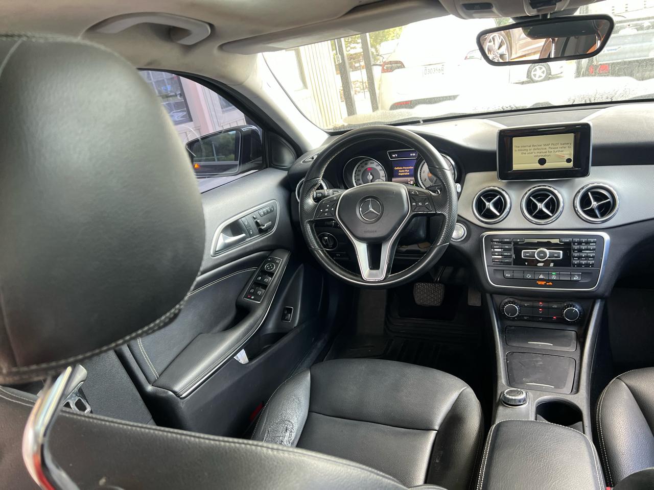 Mercedes-Benz GLA-Class  2015