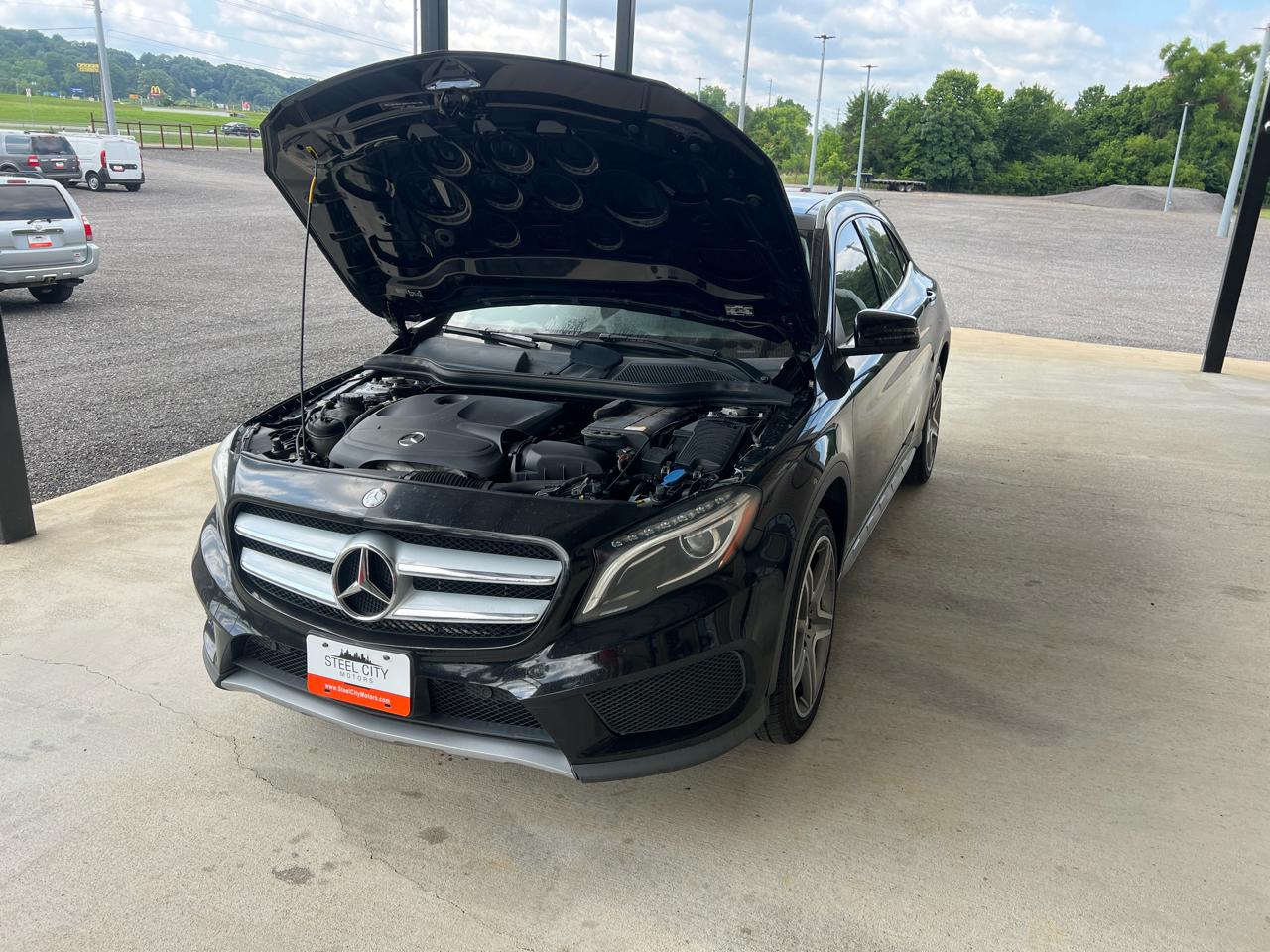 Mercedes-Benz GLA-Class  2015