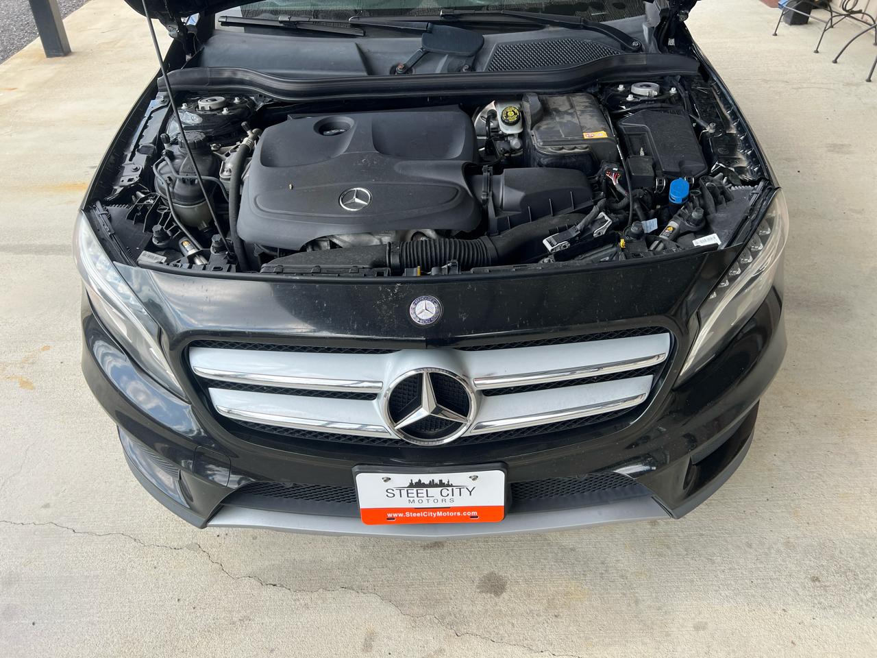 Mercedes-Benz GLA-Class  2015