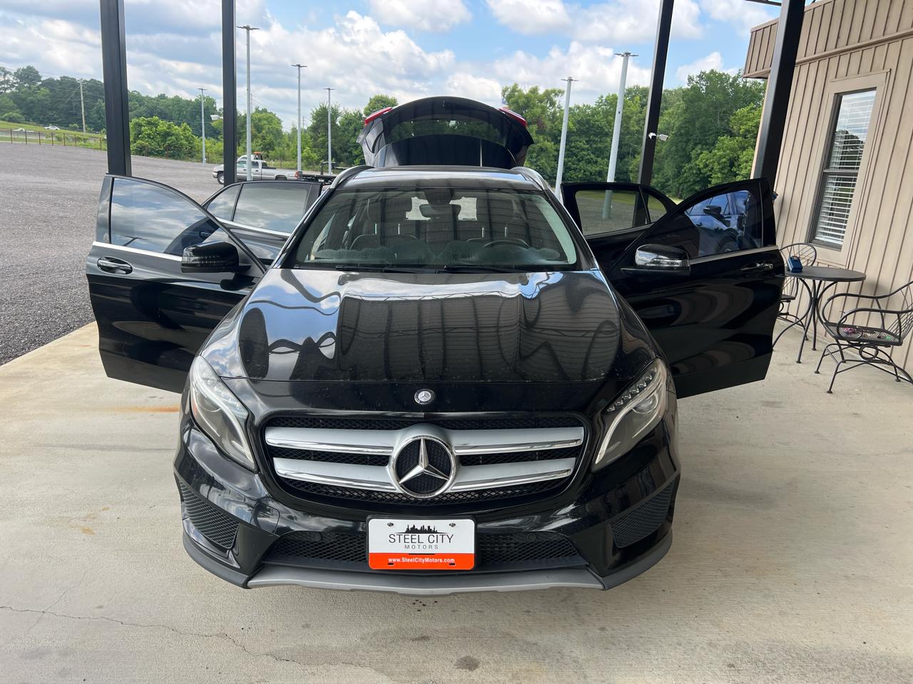Mercedes-Benz GLA-Class  2015