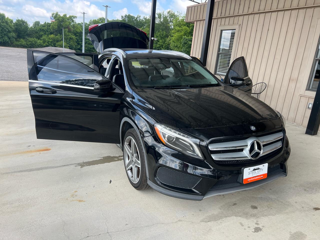 Mercedes-Benz GLA-Class  2015