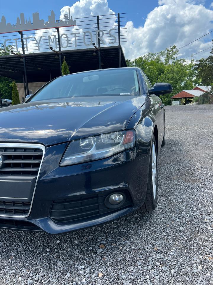 Audi A4  2011