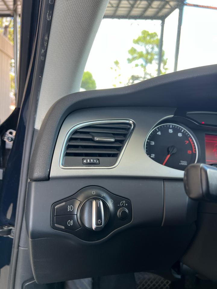 Audi A4  2011