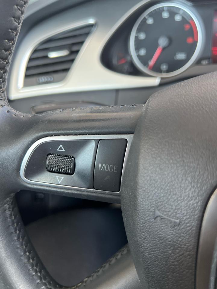 Audi A4  2011