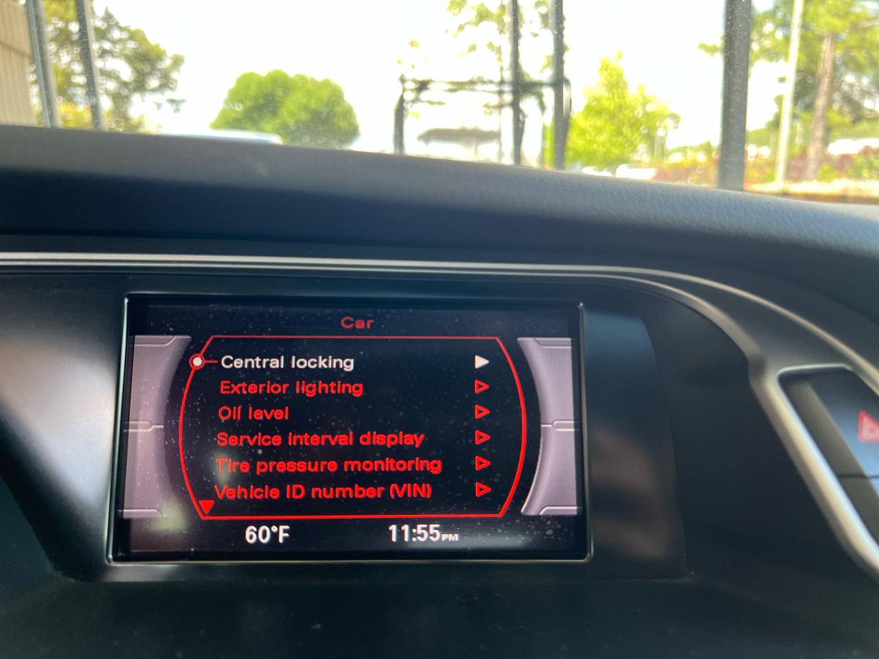 Audi A4  2011