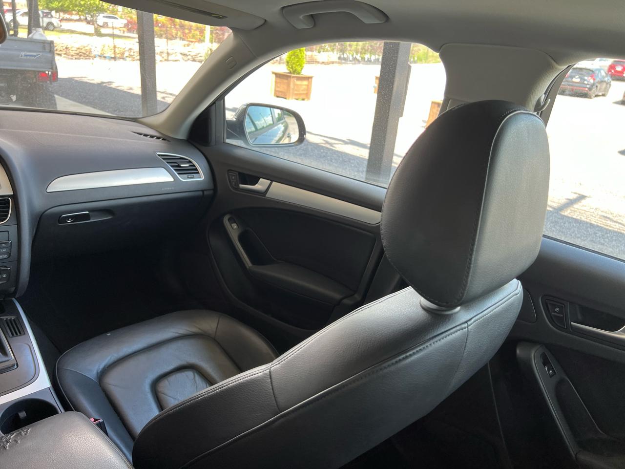 Audi A4  2011