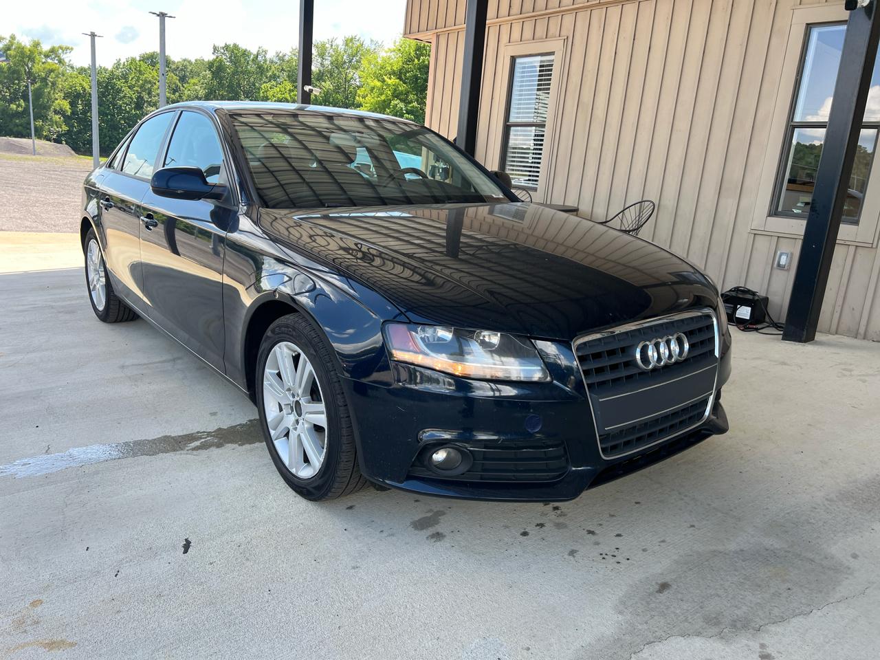 Audi A4  2011