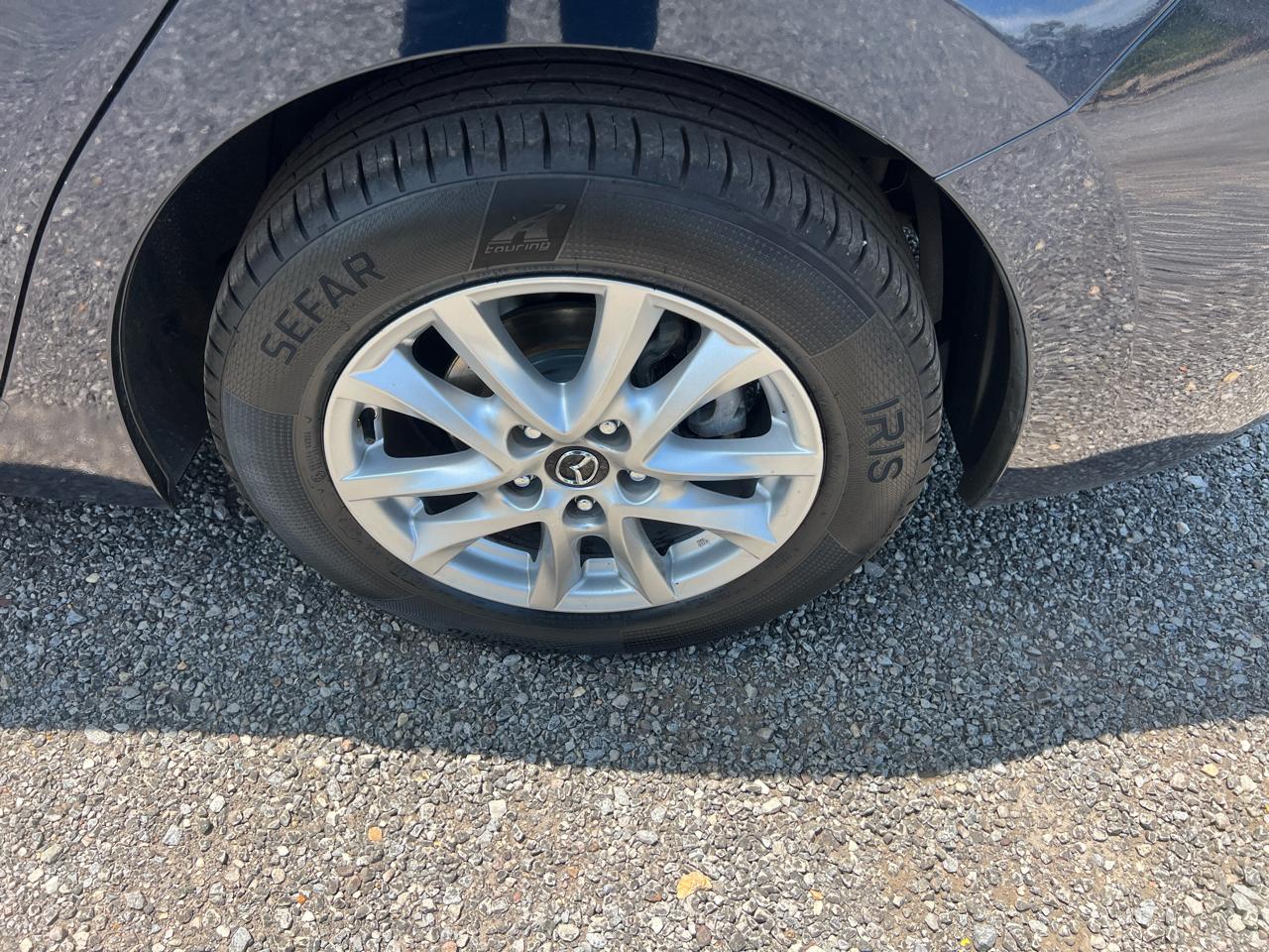 Mazda MAZDA3  2014