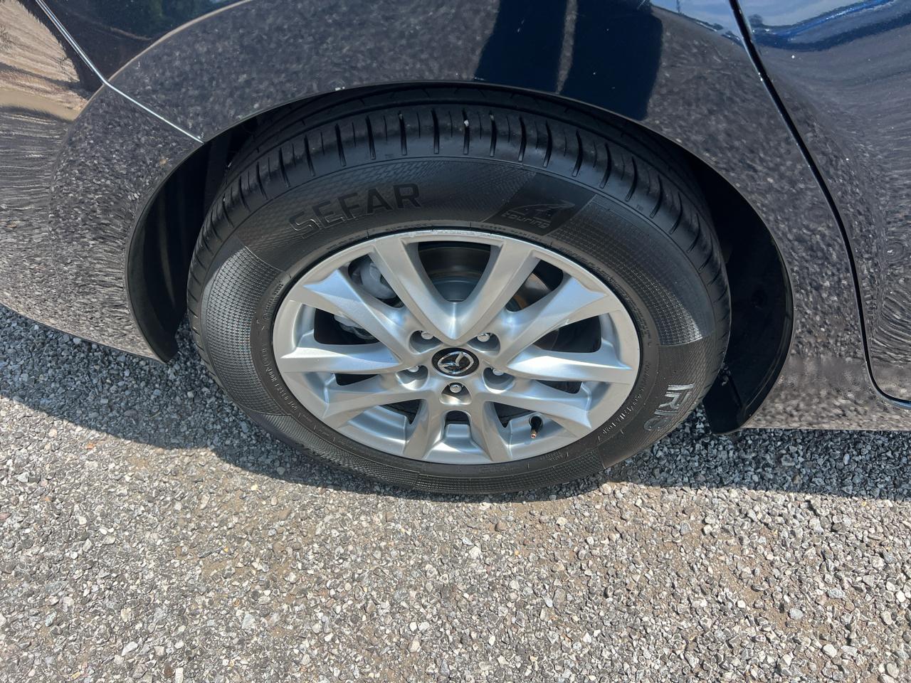 Mazda MAZDA3  2014