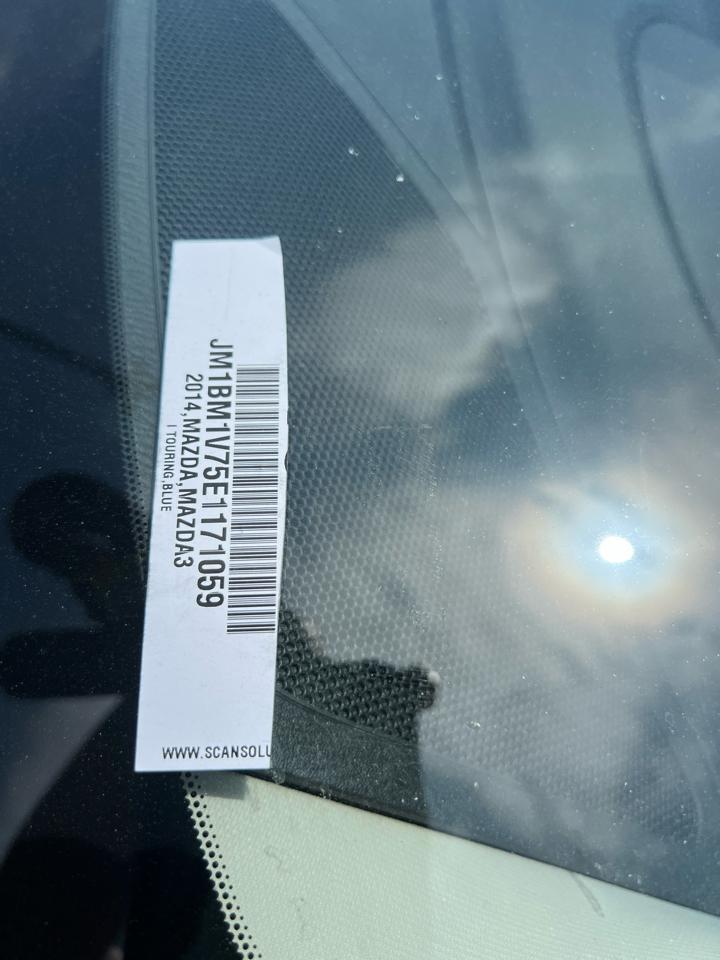 Mazda MAZDA3  2014