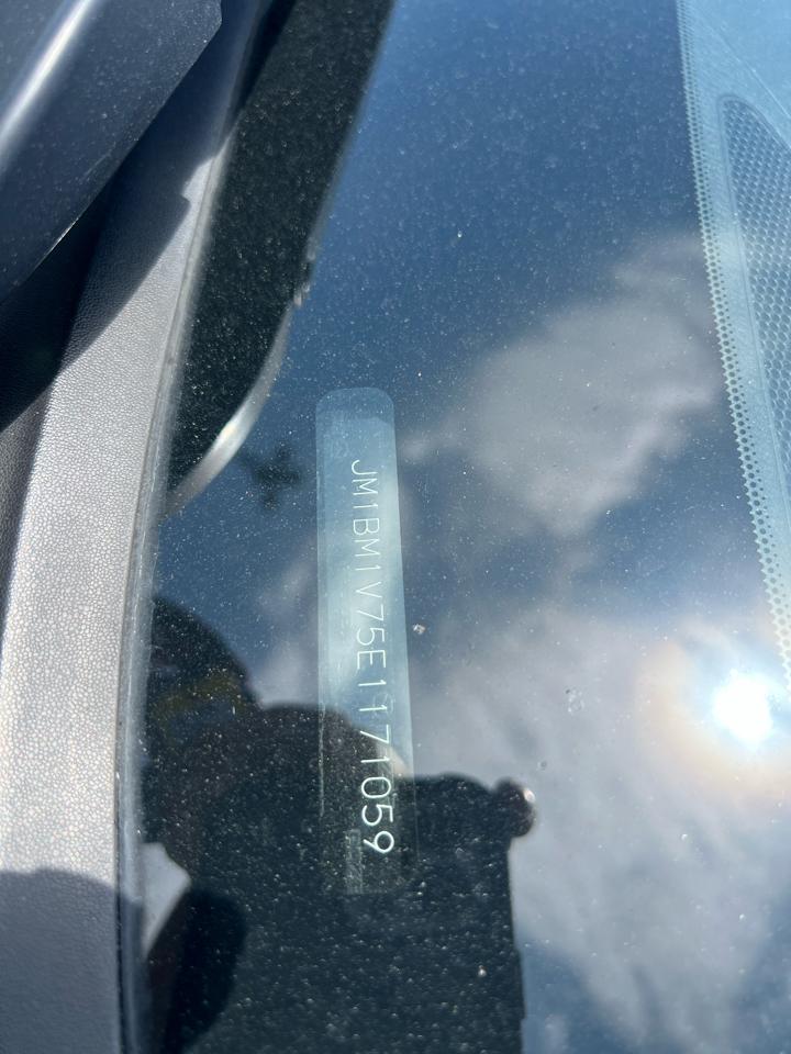 Mazda MAZDA3  2014